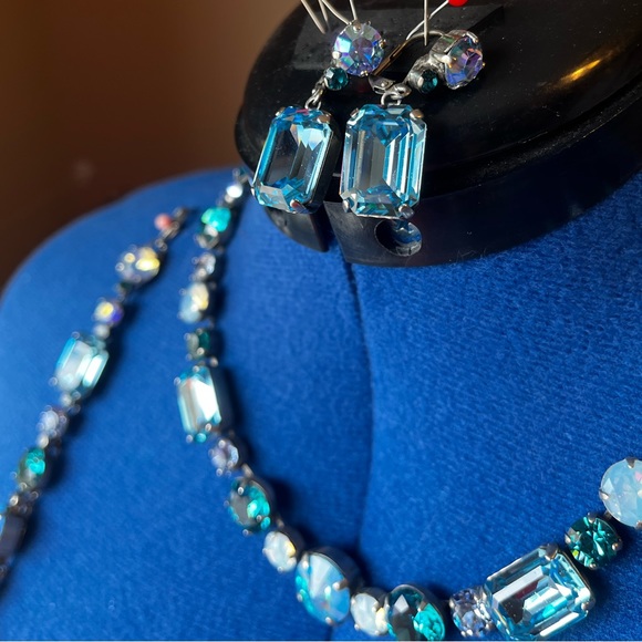 SOLD Blue Sorrelli Set - Picture 7 of 10